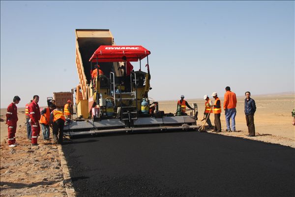 >> 文章内容 >> 公路施工机械日常保养的成本管理探究  公路工程一般